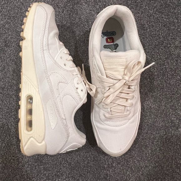 Nike Air Max 90 SE The Future Is Equal (Women’s) - Picture 7 of 10